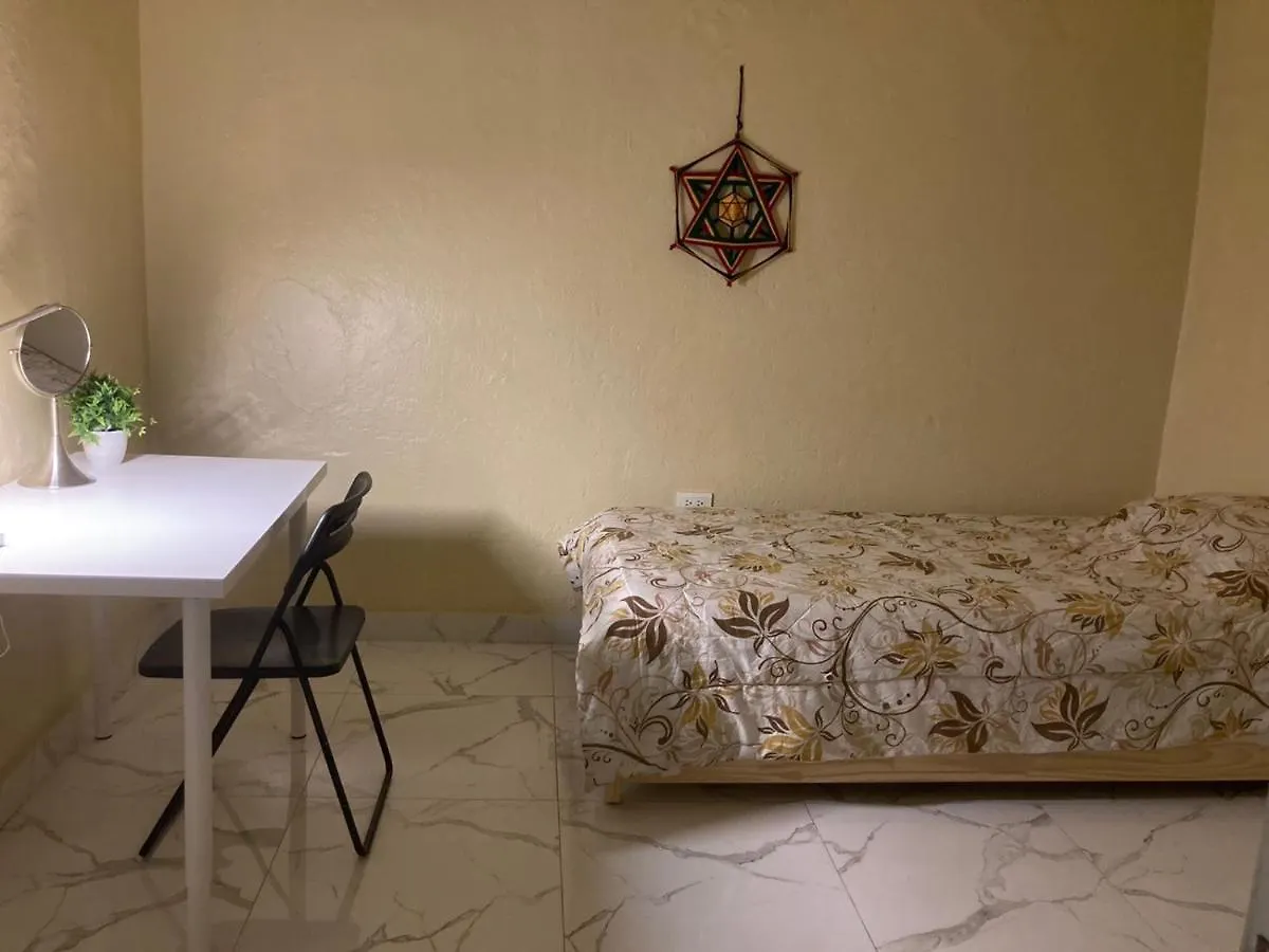 Adiwainrd Guesthouse Santo Domingo